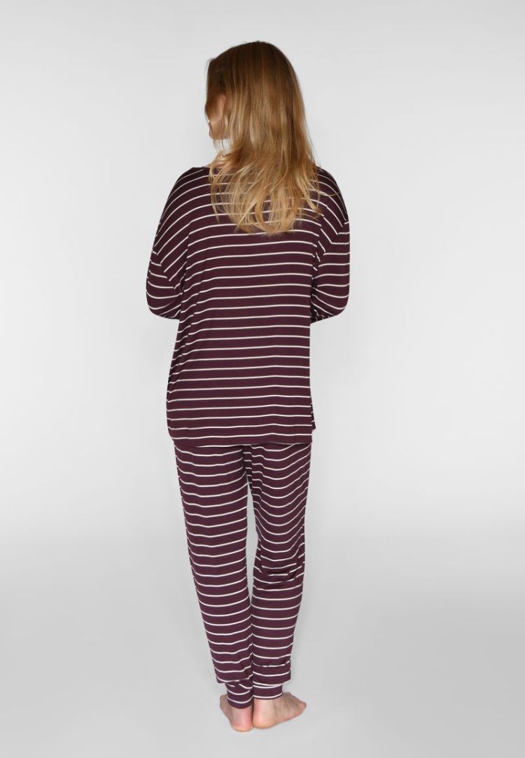 JANIS TSHIRT + JOHANNE PANTS 3046 FUDGE STRI
