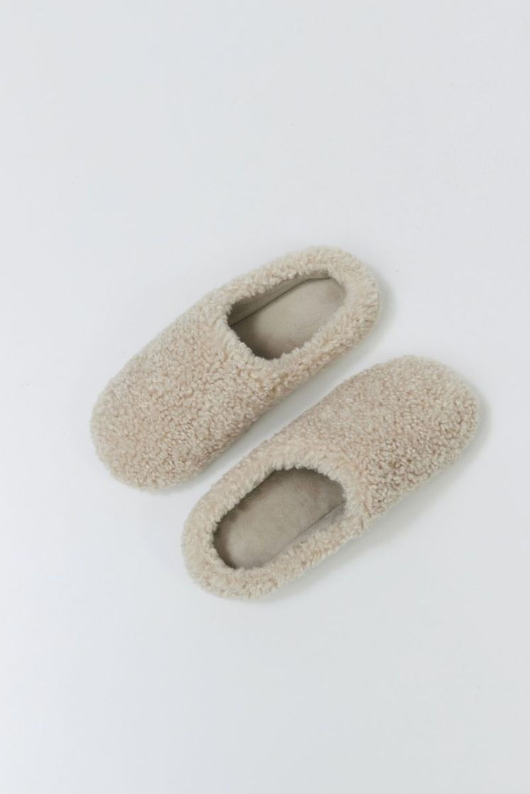 AMY BEIGE