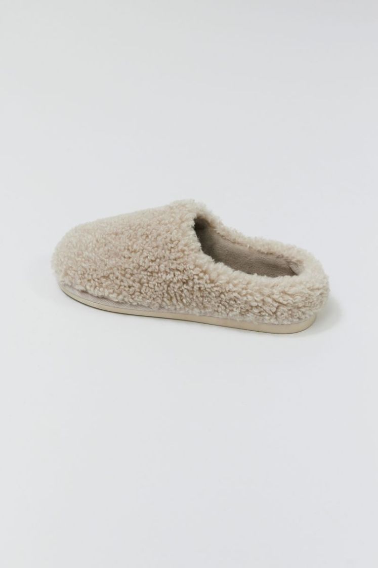 AMY BEIGE